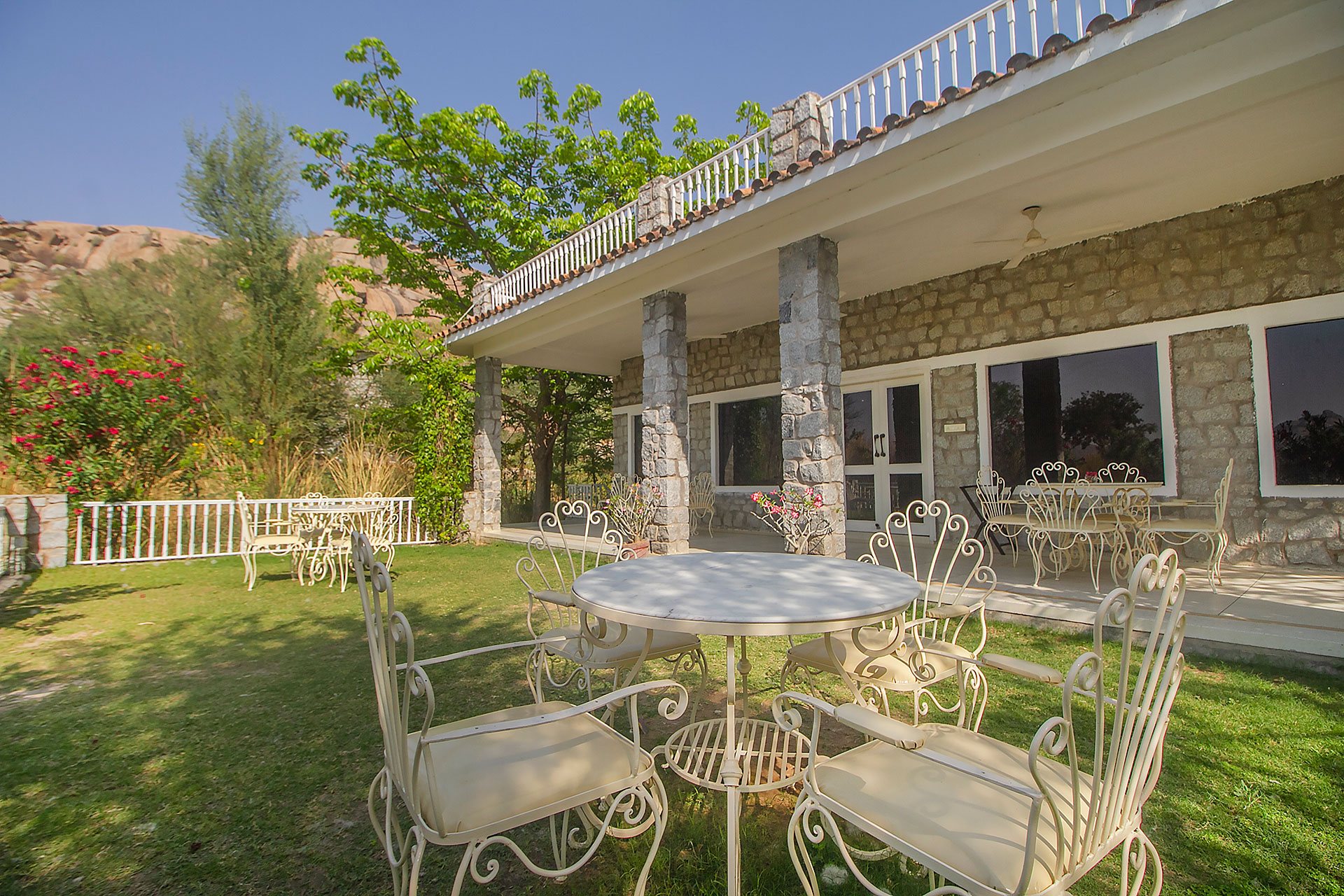 restaurant in jawai
